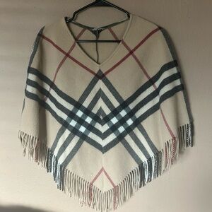 Burberry classic fringed poncho fit small euc